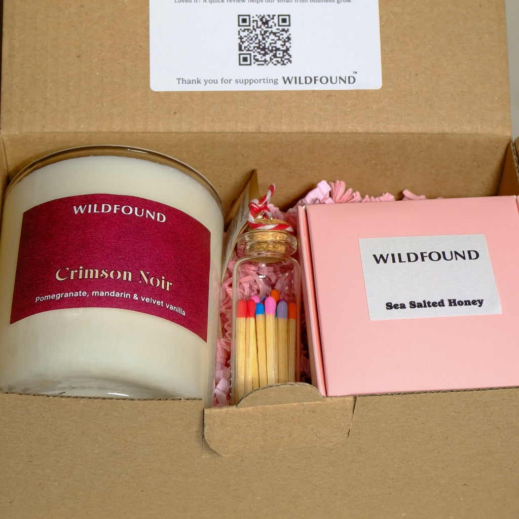 Crimson Noir Christmas Set (Candle, Melts & Matches) - Wildfound Christmas Set - Crimson Noir Christmas Set (Candle, Melts & Matches)